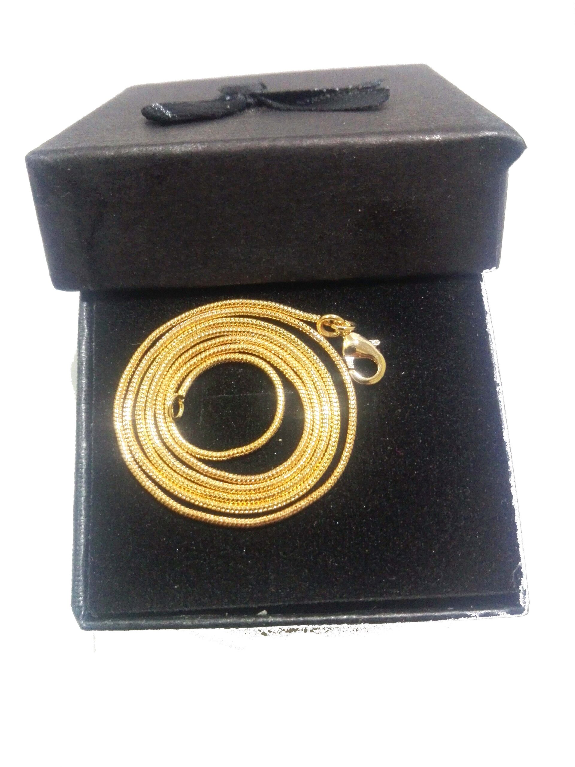 Real Gold Polish Leaf Shape Necklace Set with Small Zirconia Stones For Women - Image 3